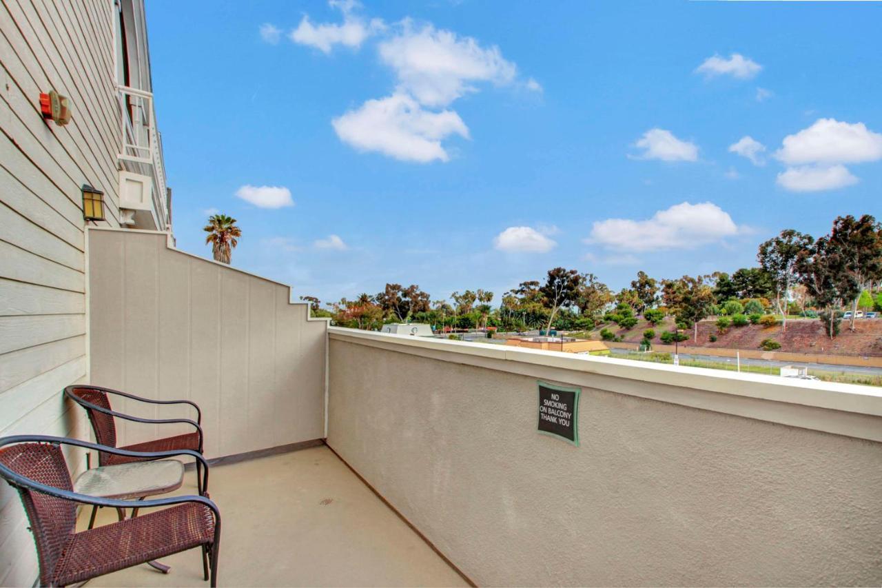 Best Western Plus Marina Shores Hotel Dana Point Buitenkant foto