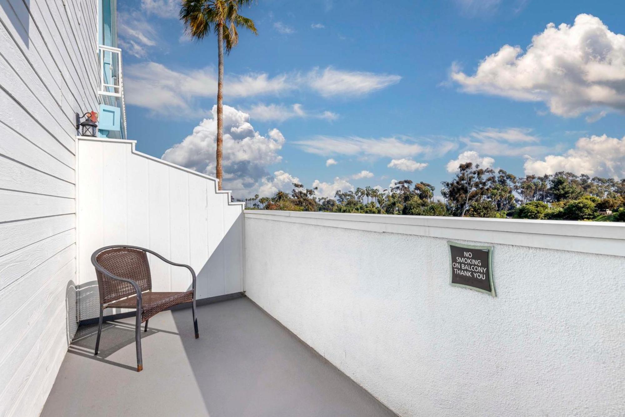 Best Western Plus Marina Shores Hotel Dana Point Buitenkant foto